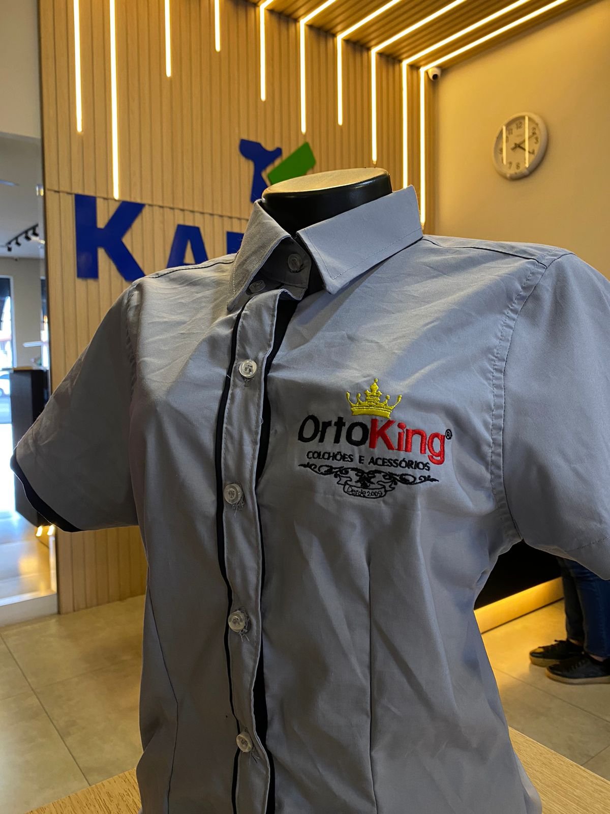 Uniforme Corporativo 1